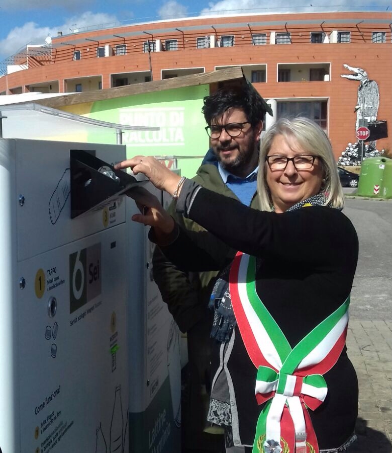 Ecocompattatore1