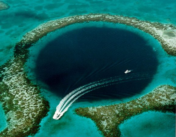 Great_Blue_Hole-e1548674287479.jpg