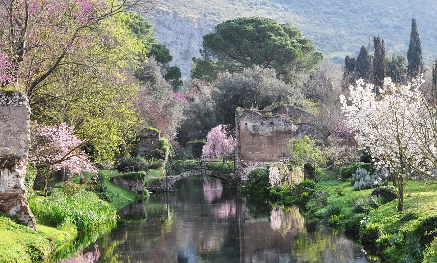Giardini Di Ninfa Bassa 1