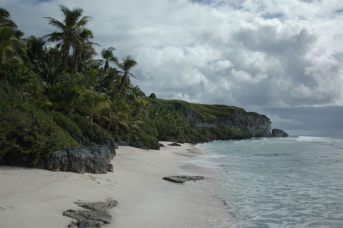 L'isola paradisiaca Henderson Island diventa discarica a cielo aperto