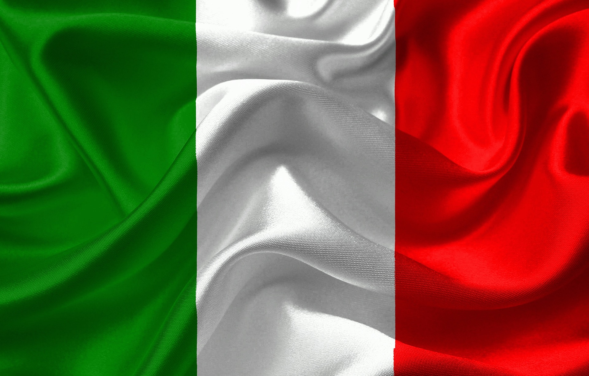 bandiera italiana rigenera Italia