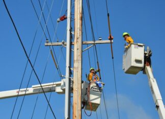Il boom energetico americano frenato dai colli di bottiglia rete elettrica Stati Uniti energia pulita