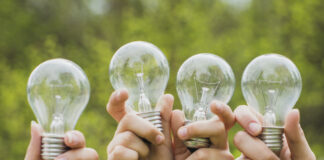 RAEE, il boom dei piccoli elettrodomestici: nel 2025 Ecolight segna un +15% caro energia, italiani e consumi