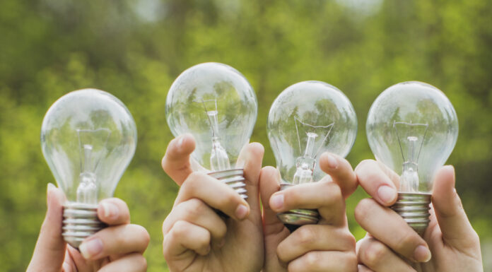 RAEE: Ecolamp sfiora le 3.000 tonnellate nel 2025. Boom per il fotovoltaico e nuovi raggruppamenti caro energia, italiani e consumi