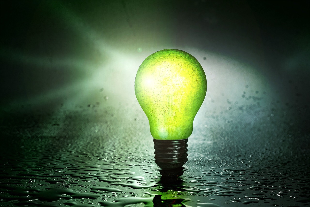 Lightbulb 2631841 1280