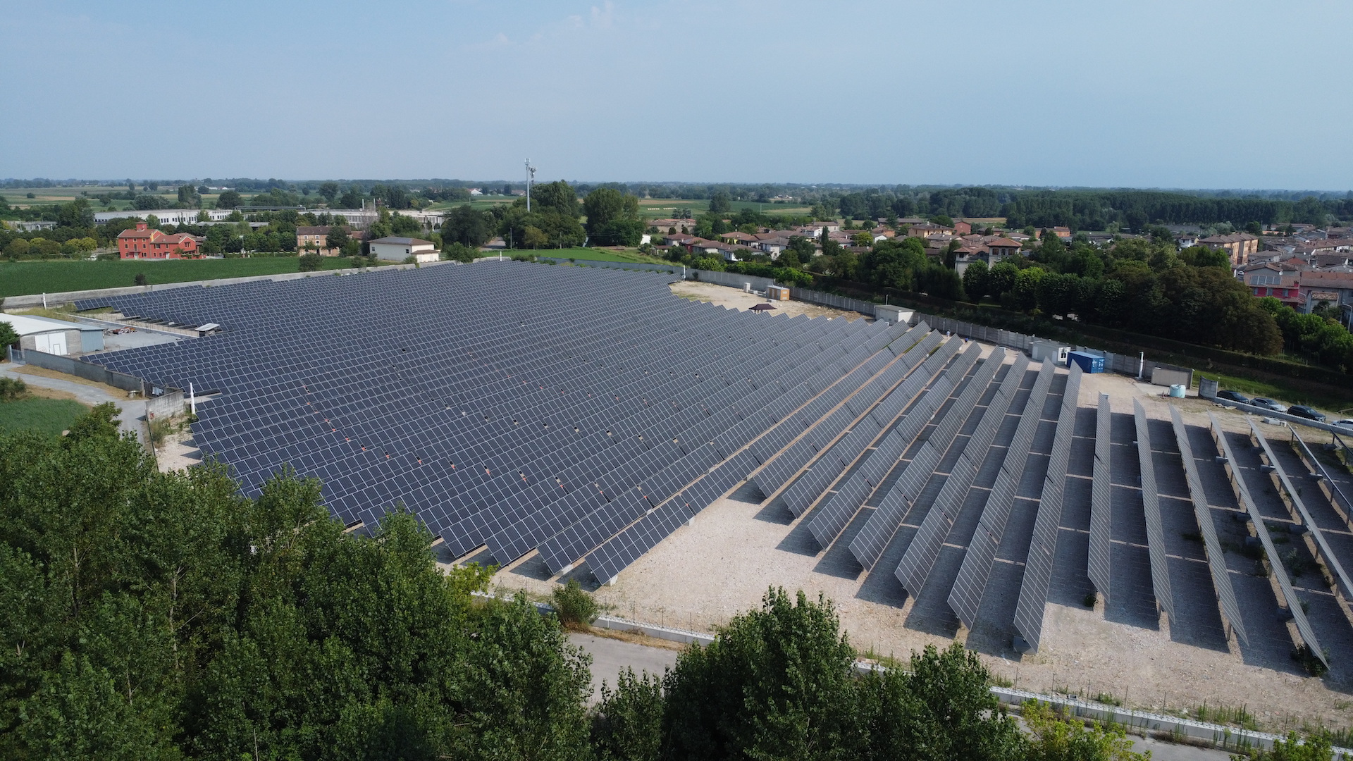 Parco fotovoltaico Isola Dovarese Geogreen RadiciGroup