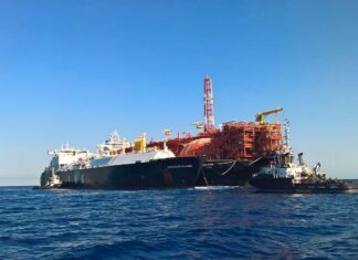 Primo carico Small Scale LNG per OLT olt small scale lng