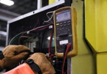 Materiale elettrico per professionisti e privati Materiale elettrico per professionisti e privati