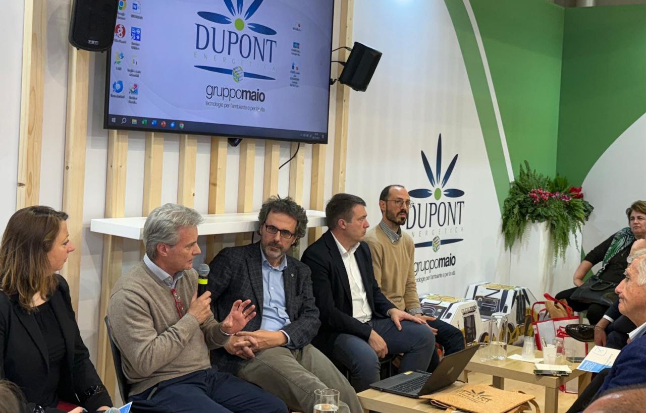 isotopi nelle acque Dupont