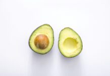 Avocado bio in Italia, modello circolare che ridà vita ai suoli avocado
