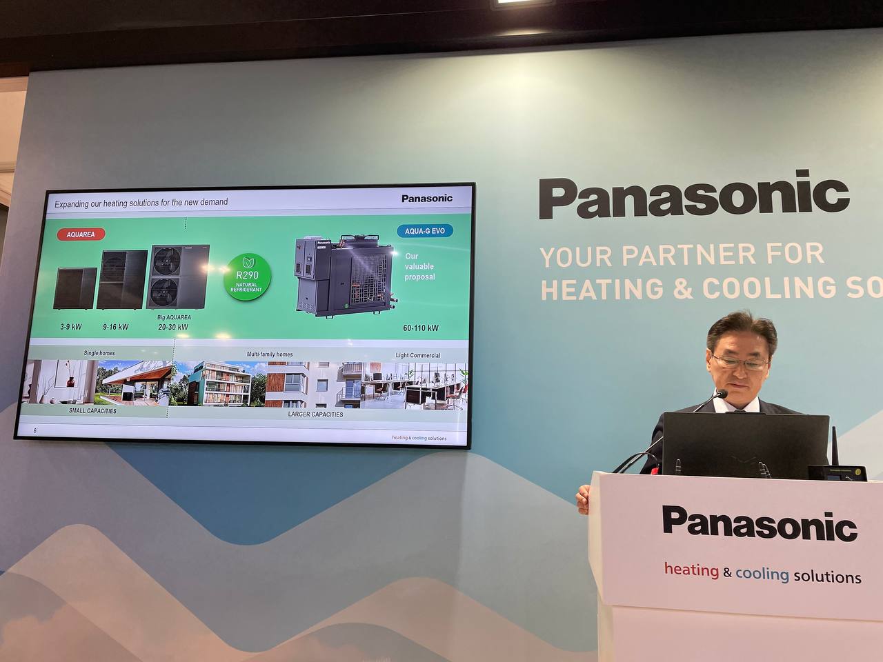 Fukunaga Toshikatsu Air to Water