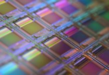 Italia brilla nella produzione di microchip ma è nel mirino del crimine microchip