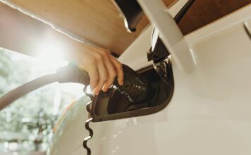 Auto elettrica accelera, sfondata quota 24% a giugno auto elettrica