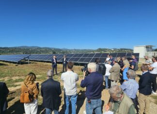 A Trissino (VI) nasce il fotovoltaico più grande del Veneto su area dismessa foto inaugurazione impianto fotovoltaico Trissino