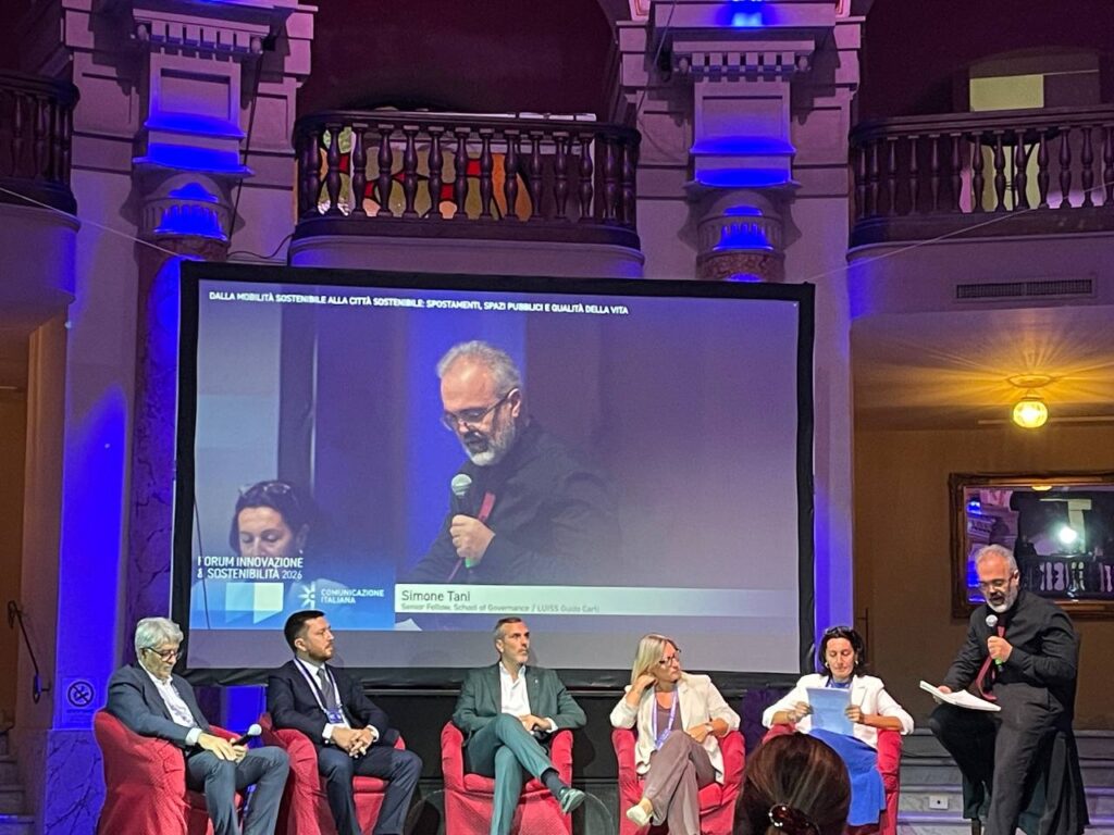 avola rotonda sulla mobilità del Forum della innovazione e sostenibilità 2026. Da sin: Favo, Floria, Di Pietro, Falcone, Nasti. Foto di Agnese Cecchini