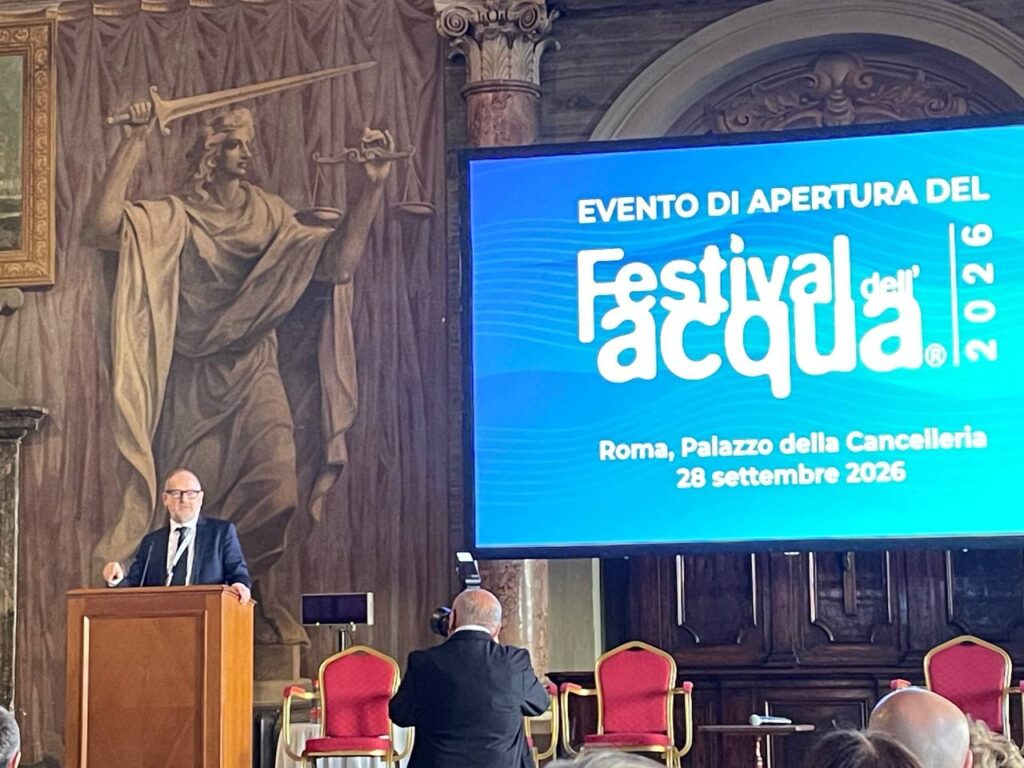 Apertura lavori festival dell'Acqua la Presidente Arera Nicola Dell'Acqua