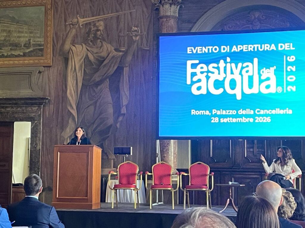 Apertura lavori festival dell'Acqua la DG Utilitalia Annamaria Barrile