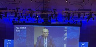 Tutti uniti intorno a una stessa acqua Pichetto Fratin al forum Euromediterraneo
