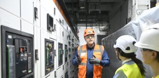 Uno sguardo su ROM1 il più grande e interconnesso campus di data center del Centro-Sud Italia Data center ROM 1 il primo e più gbrande del centro sud Italia, un momento di visita all'impianto